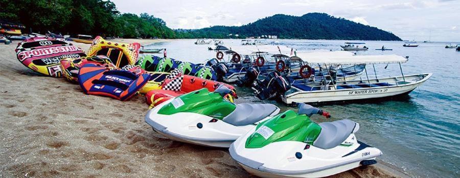 Teluk Batik 17Paradisehome Private Pool Karaoke Snooker Bbq 15Pax 루무트 외부 사진